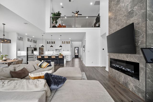 1322 Genoa Circle, Garland, TX 75040