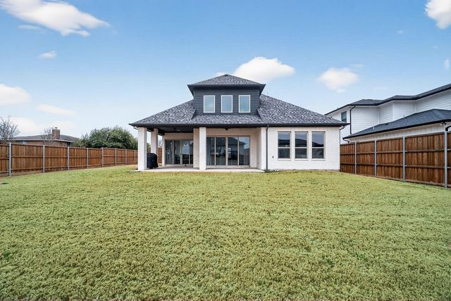 1322 Genoa Circle, Garland, TX 75040