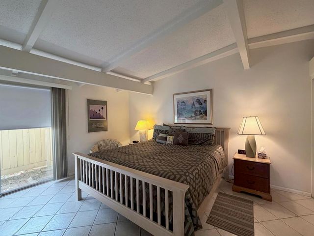 46181 California 74 17, Palm Desert, CA 92260