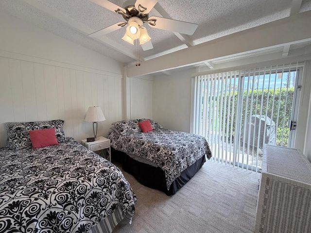 46181 California 74 17, Palm Desert, CA 92260