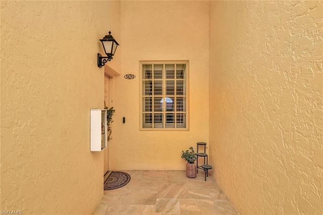 22300 Piazza Doria LN # 301, Estero, FL 33928