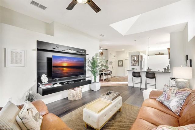 22300 Piazza Doria LN # 301, Estero, FL 33928