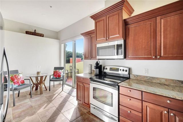 22300 Piazza Doria LN # 301, Estero, FL 33928