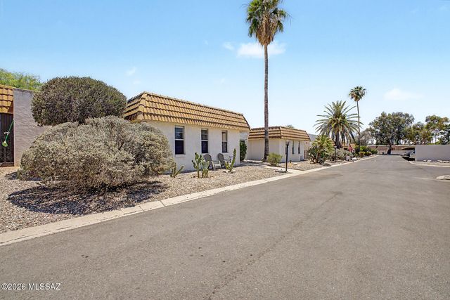 660 E River Rd Apt H, Tucson, AZ 85704