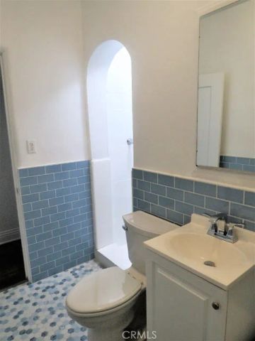 227 S Gale Drive 4, Beverly Hills, CA 90211