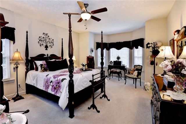 117 Tern CT, Yorktown, VA 23692