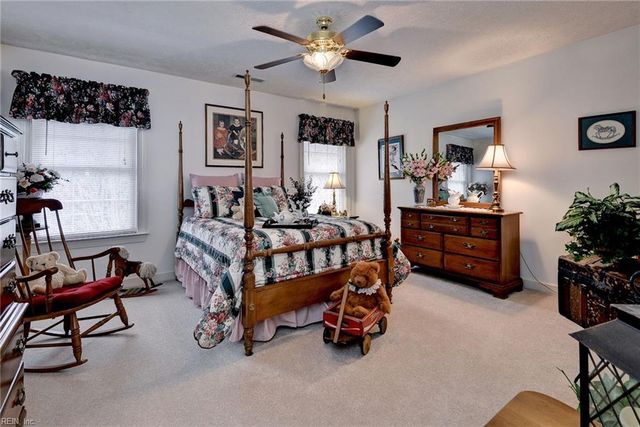 117 Tern CT, Yorktown, VA 23692