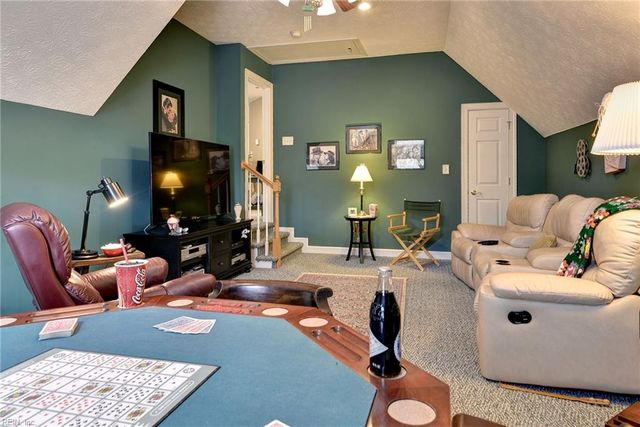 117 Tern CT, Yorktown, VA 23692