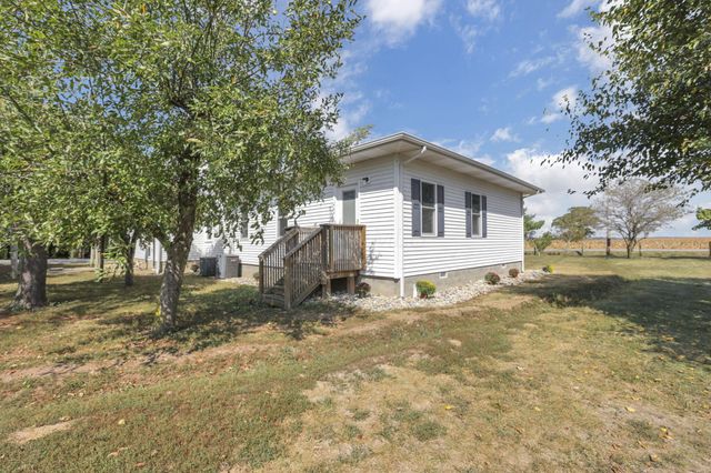 22119 State Route 104, Circleville, OH 43113