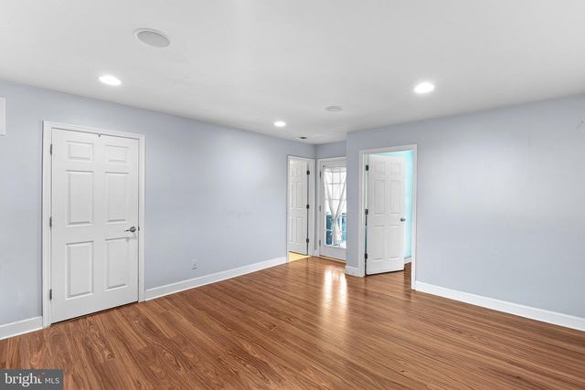 211 GREAT LAUREL SQ SE, Leesburg, VA 20175