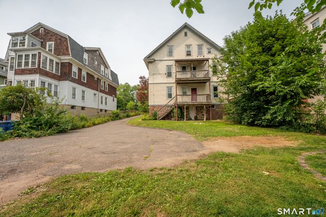 92 Fairfield Avenue 1st Floor, Hartford, CT 06114