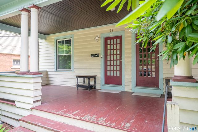 92 Fairfield Avenue 1st Floor, Hartford, CT 06114