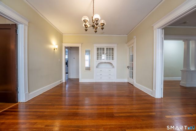 92 Fairfield Avenue 1st Floor, Hartford, CT 06114