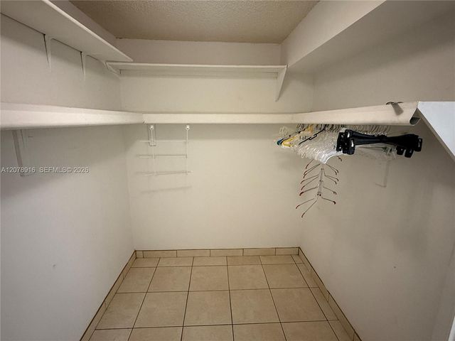 8401 SW 107th Avenue 324E, Miami, FL 33173