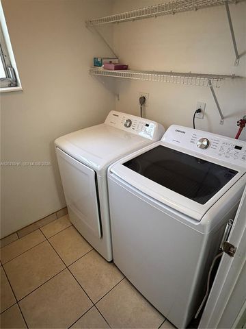 8401 SW 107th Avenue 324E, Miami, FL 33173