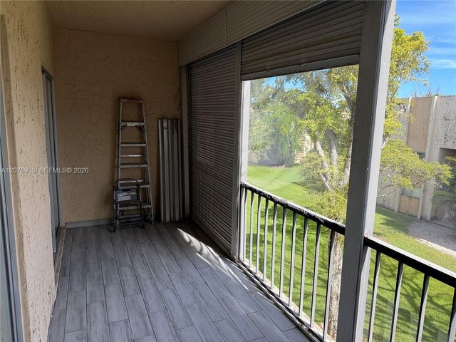 8401 SW 107th Avenue 324E, Miami, FL 33173
