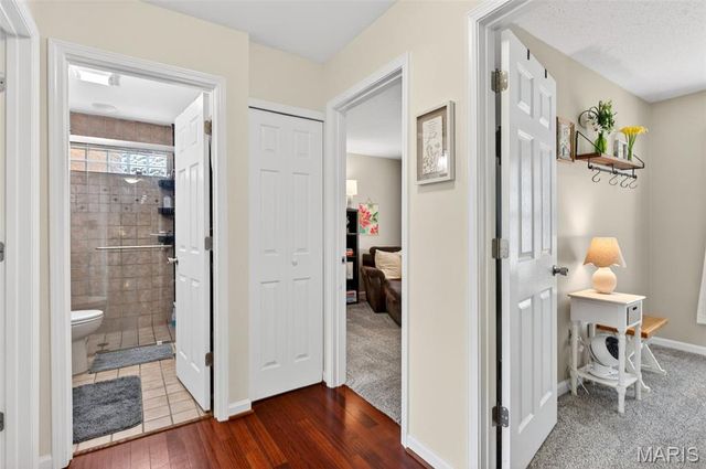 52 Bunker Hill, St Charles, MO 63303