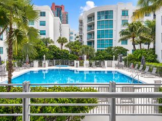 110 Washington Ave 2412, Miami Beach, FL 33139