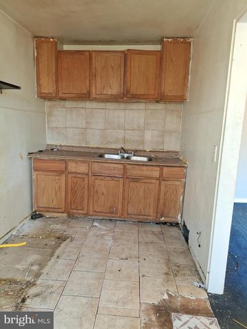 919 SHARON AVE, Sharon Hill, PA 19079