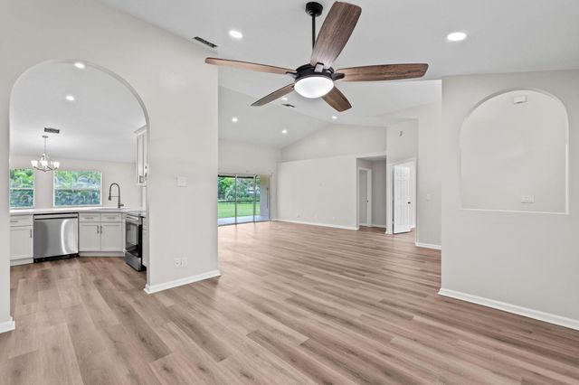 17104 76th Street N, The Acreage, FL 33470
