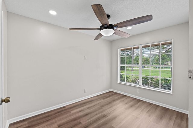 17104 76th Street N, The Acreage, FL 33470