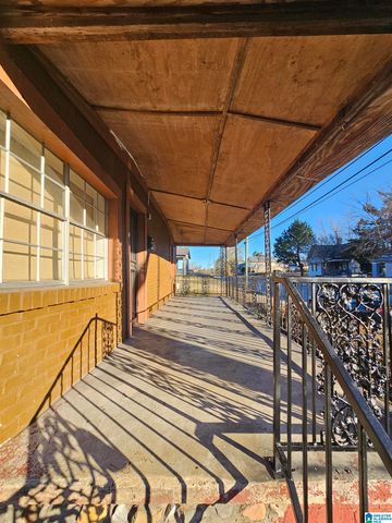 228 AVENUE T, Birmingham, AL 35214