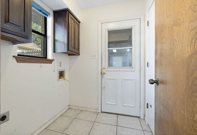 2509 Silvermeadow Lane, Corinth, TX 76210