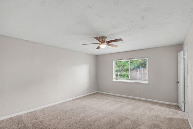 15430 Camino Del Sol Drive, Houston, TX 77083