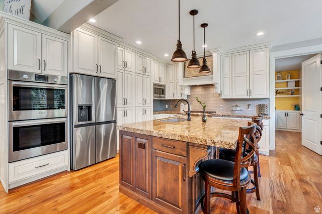 14822 S BOULDEN FALLS LN, Bluffdale, UT 84065
