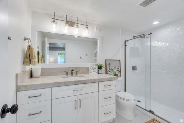 14822 S BOULDEN FALLS LN, Bluffdale, UT 84065