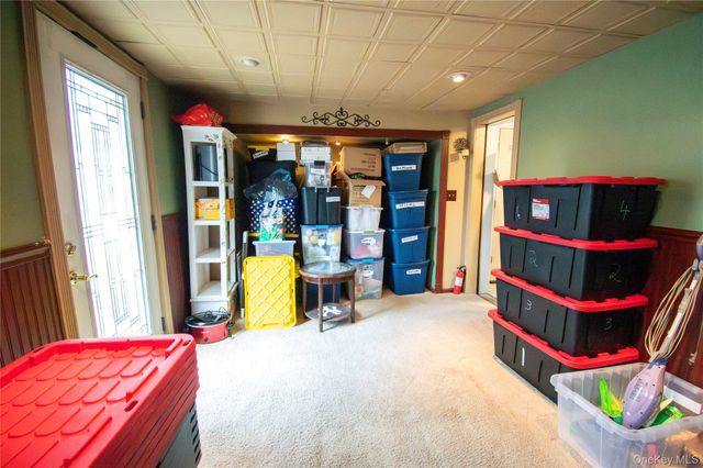 1390 America Avenue, West Babylon, NY 11704