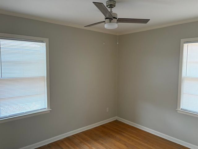 4928 WILLOW RD, Memphis, TN 38117