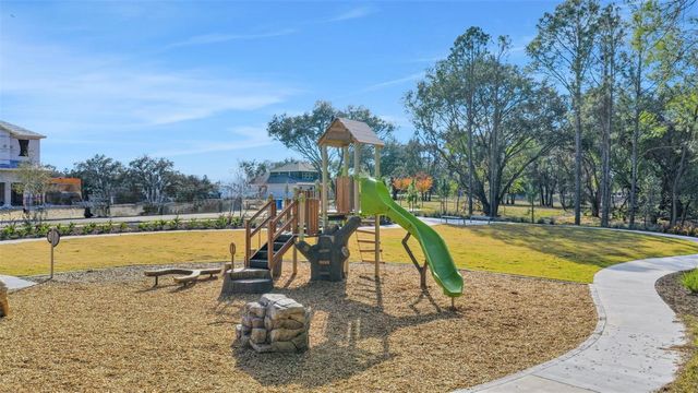 5954 FLOWERING CHERRY BEND, Winter Garden, FL 34787