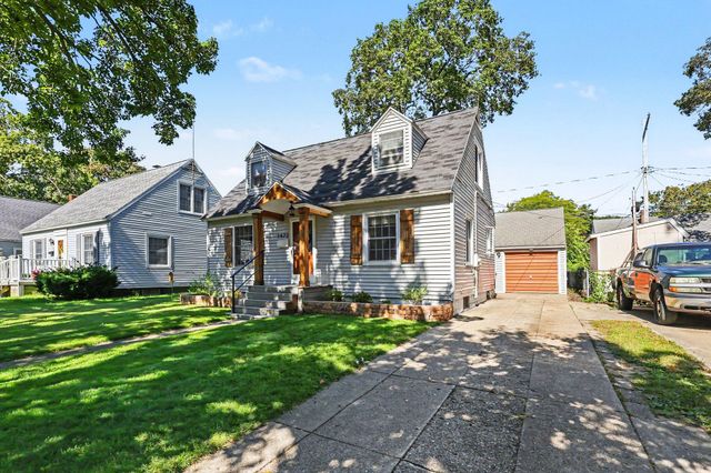 1472 Montague Avenue, Muskegon City, MI 49441