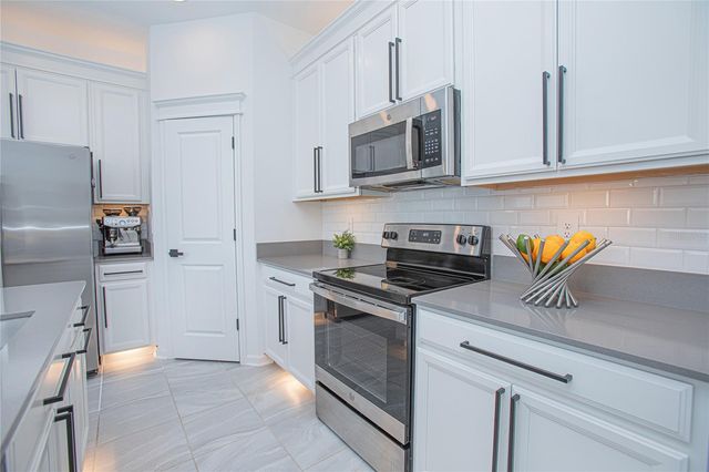 1139 POMELO STREET, Davenport, FL 33837