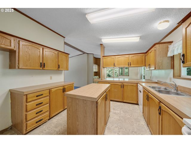 17750 WILSON RIVER Hwy, Tillamook, OR 97141