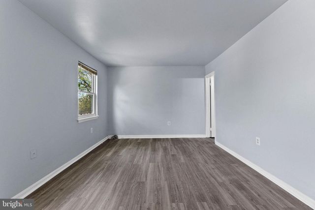 8145 COMMUNITY DR, Manassas, VA 20109