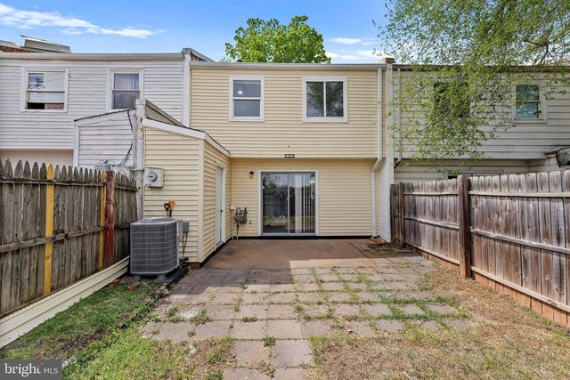 8145 COMMUNITY DR, Manassas, VA 20109