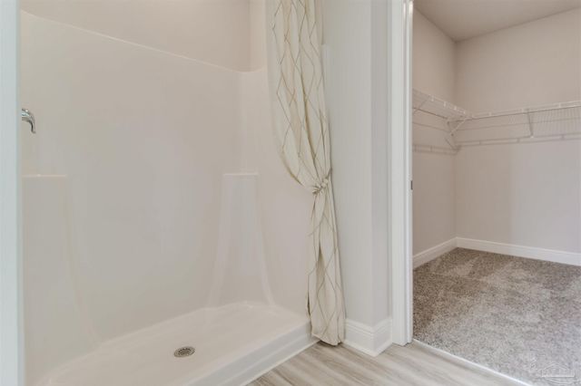 4752 Redhead Ct, Pace, FL 32571