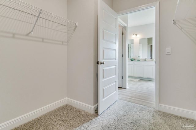 4752 Redhead Ct, Pace, FL 32571