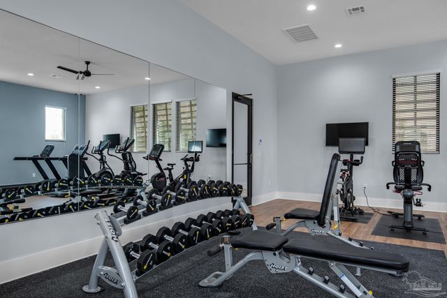 4752 Redhead Ct, Pace, FL 32571