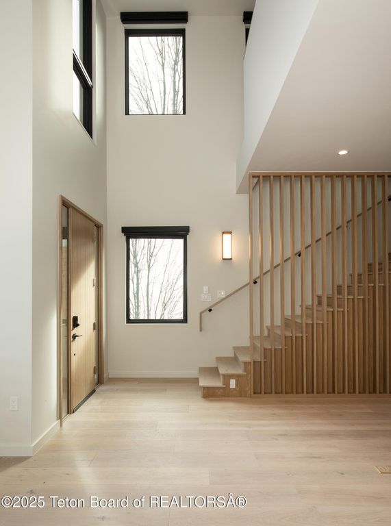 165 N GLENWOOD Street 28, Jackson, WY 83001 photo 35