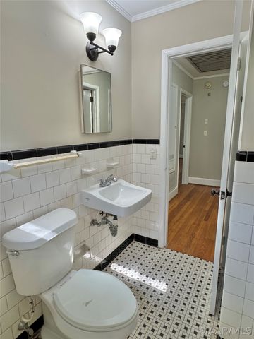 929 Parkwood Drive, Montgomery, AL 36109
