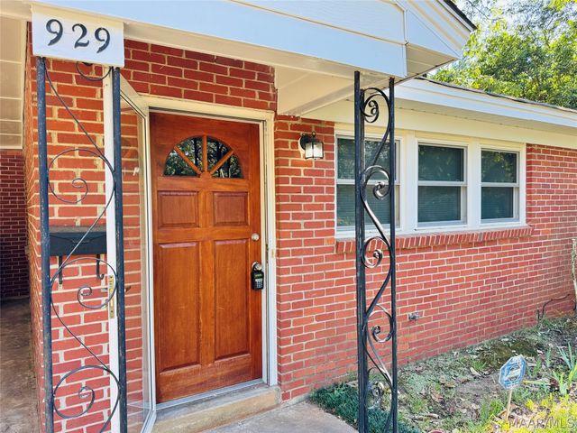 929 Parkwood Drive, Montgomery, AL 36109