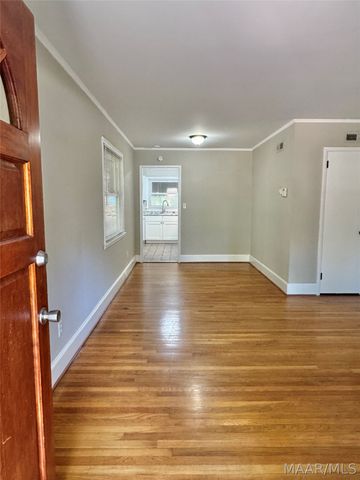 929 Parkwood Drive, Montgomery, AL 36109