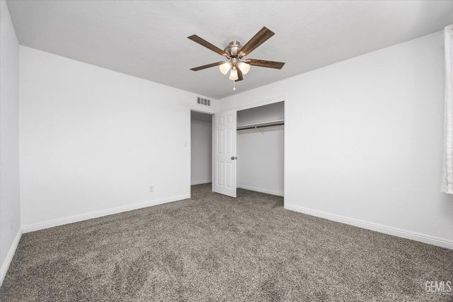 3913 Crescent Drive, Bakersfield, CA 93306