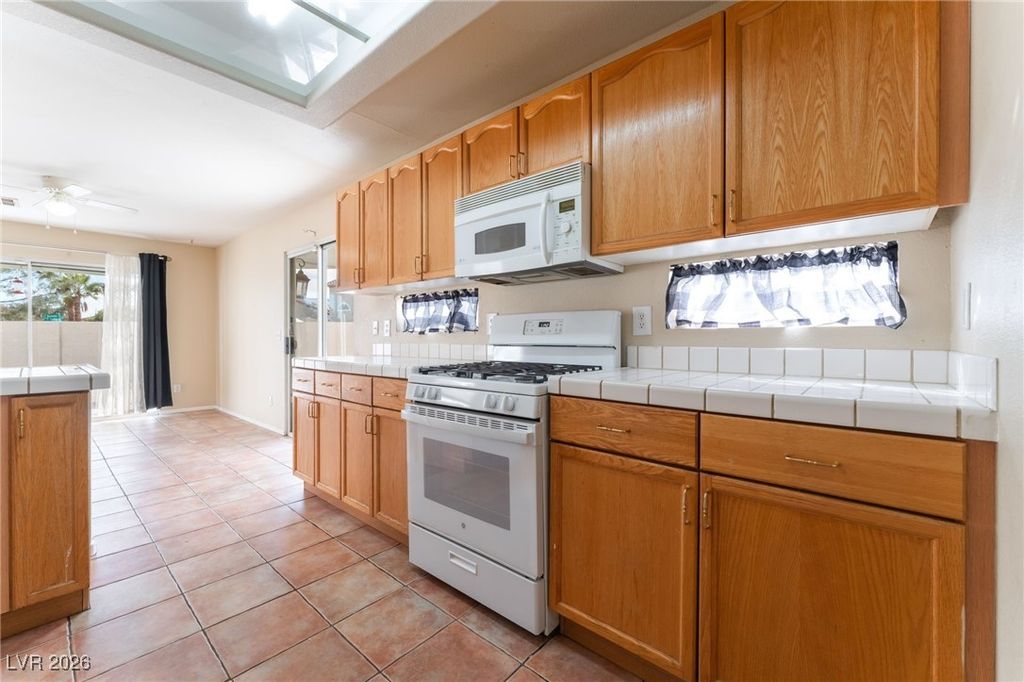 Image 13 of property listing at 3404 Wordsworth Street, Las Vegas, NV 89129