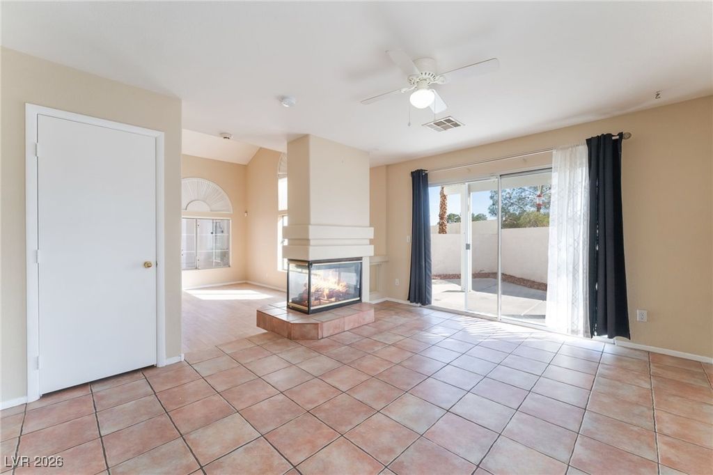 Image 9 of property listing at 3404 Wordsworth Street, Las Vegas, NV 89129