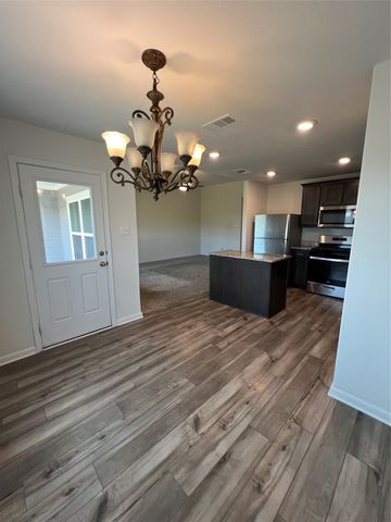 10809 Copper Hills Lane, Fort Worth, TX 76108