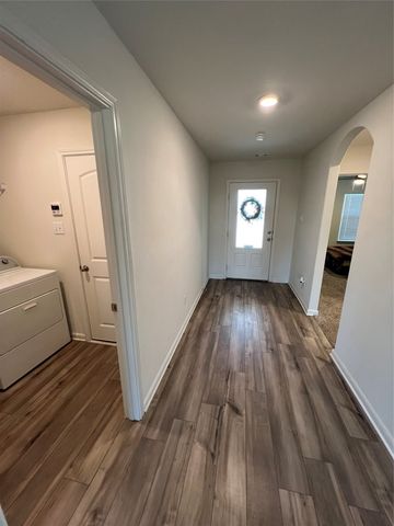 10809 Copper Hills Lane, Fort Worth, TX 76108